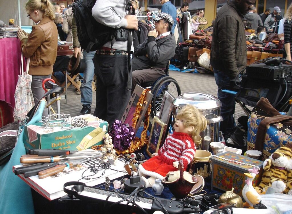 second hand vintage finds