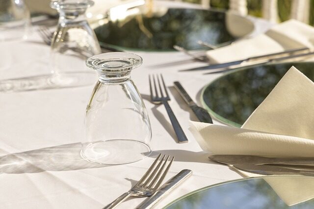  Easter table decorations